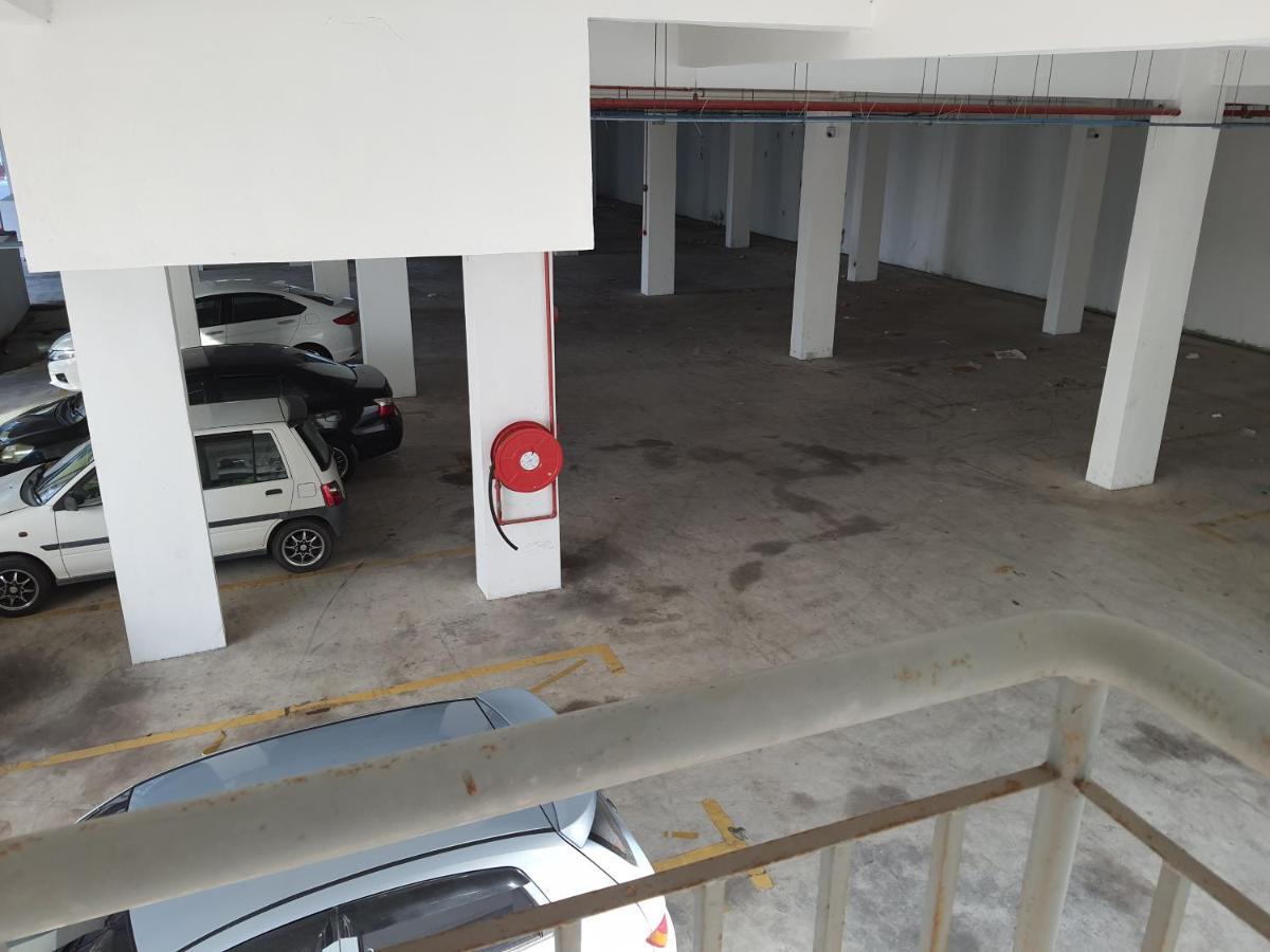 Paradian Hotel سِريمبان المظهر الخارجي الصورة