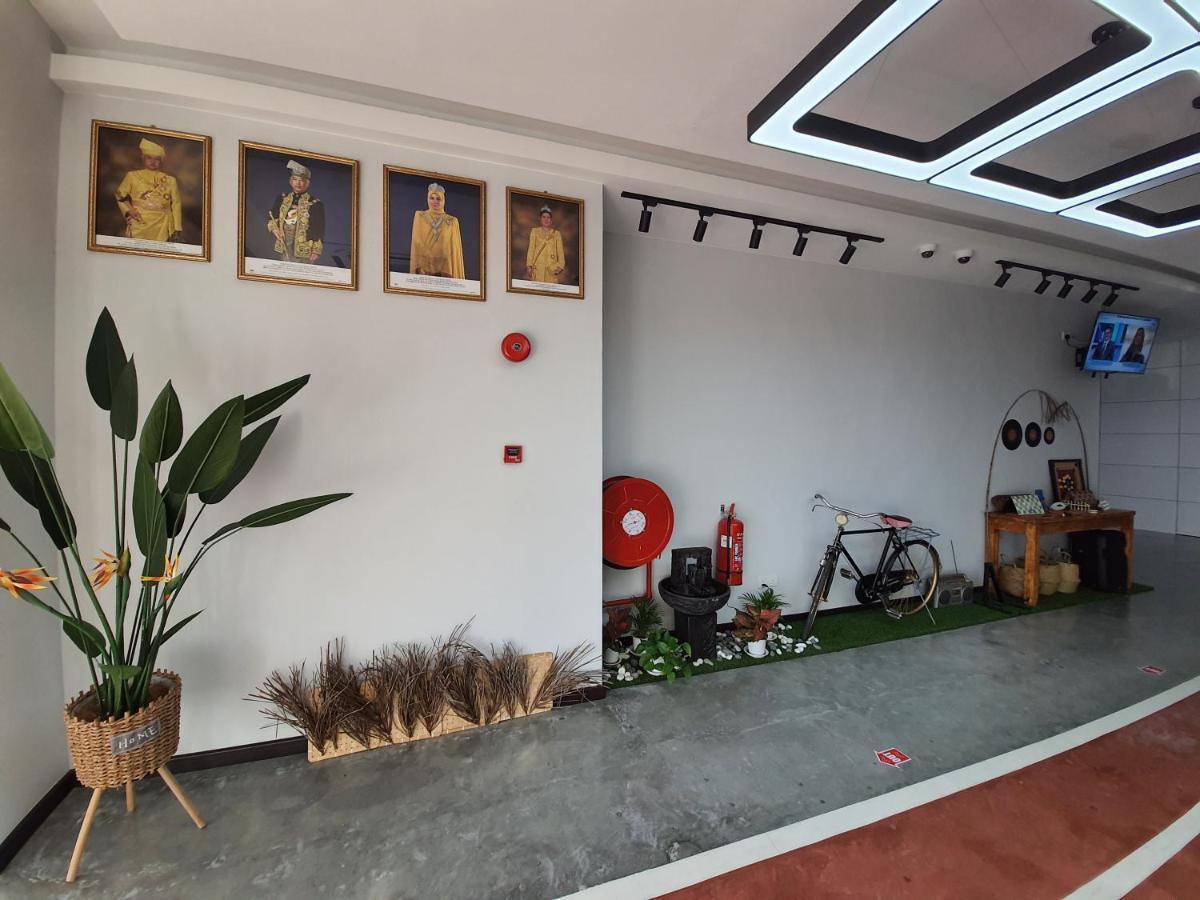 Paradian Hotel سِريمبان المظهر الخارجي الصورة